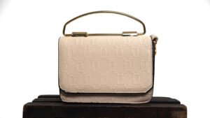 Half white patterned bag