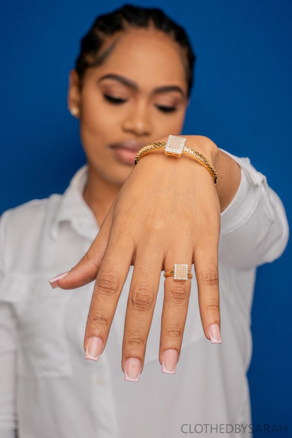 Gold & Pearl Set